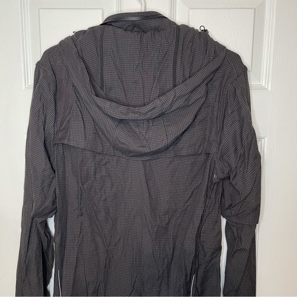 LULULEMON Grey Hooded Zip Up Athleisure Workout jacket small - Picture 4 of 5